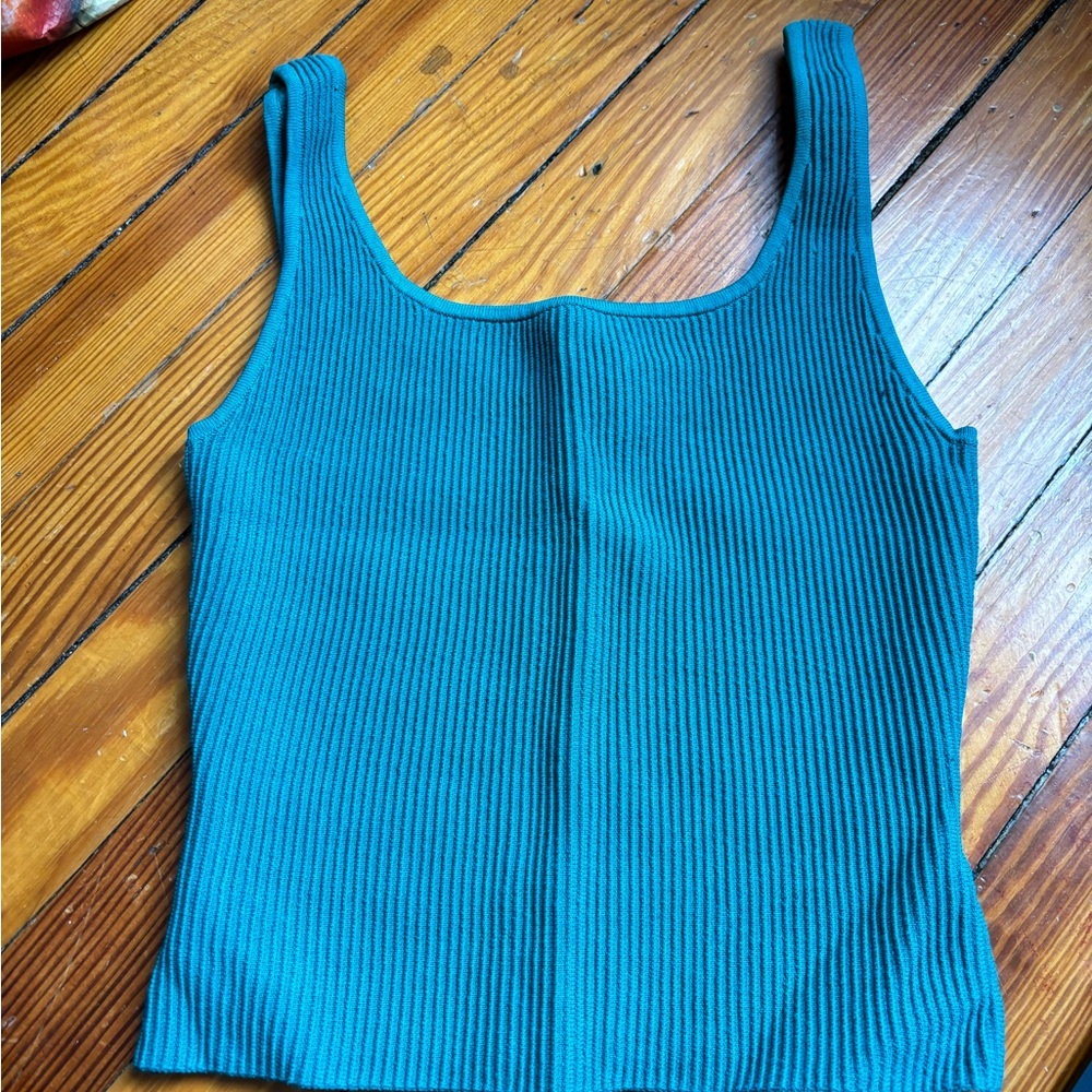 Aritzia Tank